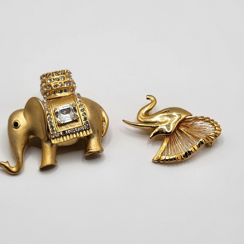 Vintage Elephant Brooch Set Gold Tone Rhinestone Crystal Animal Pins 2pc‎